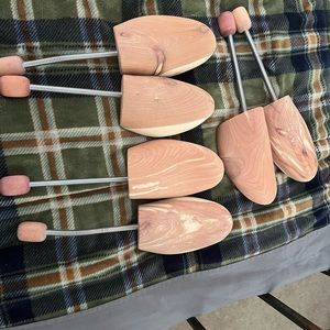 3 Pairs of Cedar Elements Shoe Trees size Large